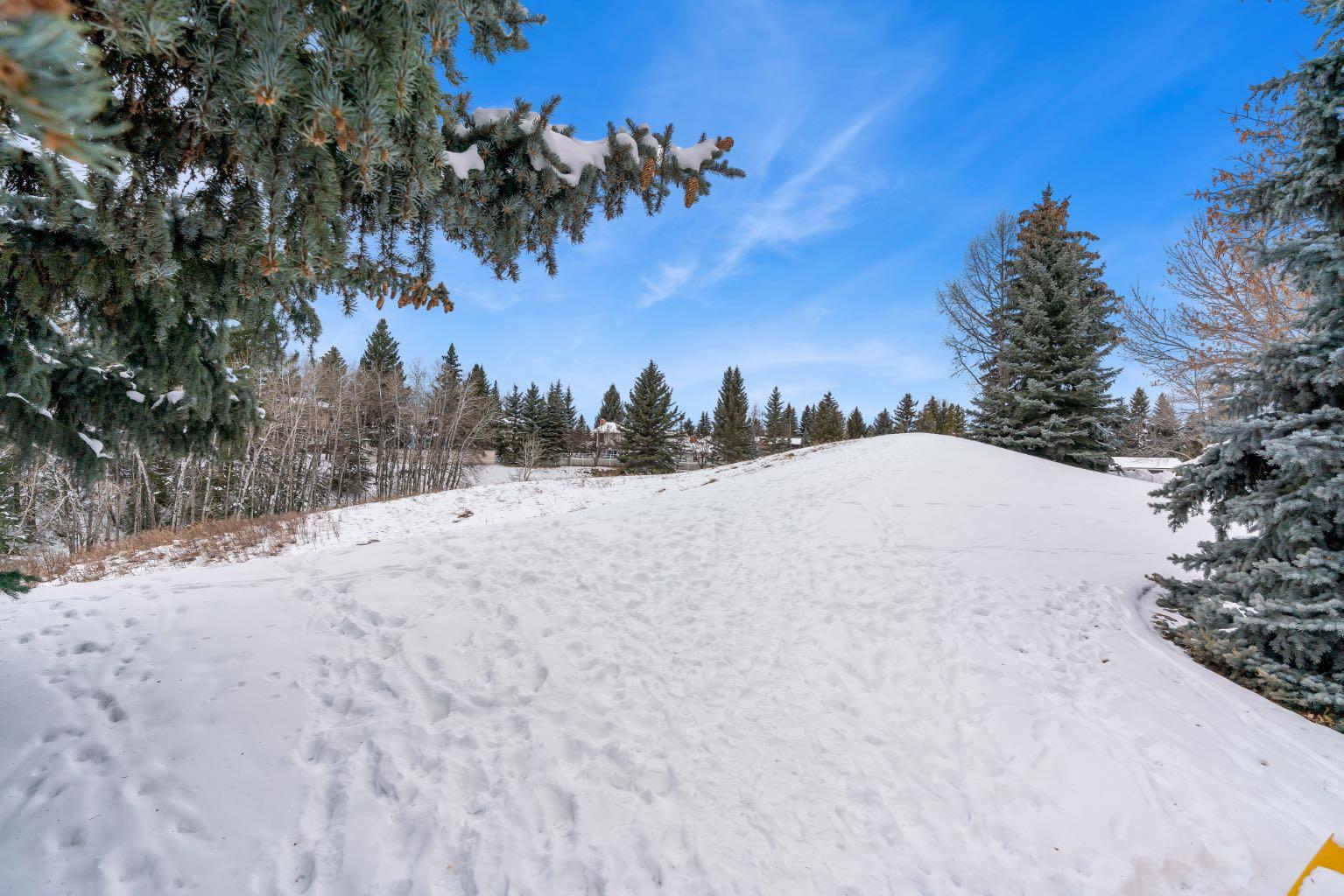 64 Woodacres Crescent SW 16