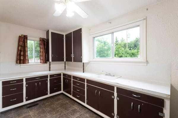 Photo of 5304 56, Taber, AB T1G 1L8 (MLS # A2337215)