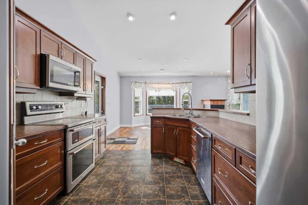 Photo of 253037 Township Road 432, Ponoka, AB T4J 1R2 (MLS # A2330685)