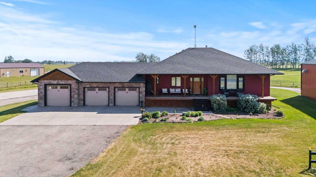 Photo of 3100 Range Road 254, Strathmore, AB T1P 0K4 (MLS # A2296089)