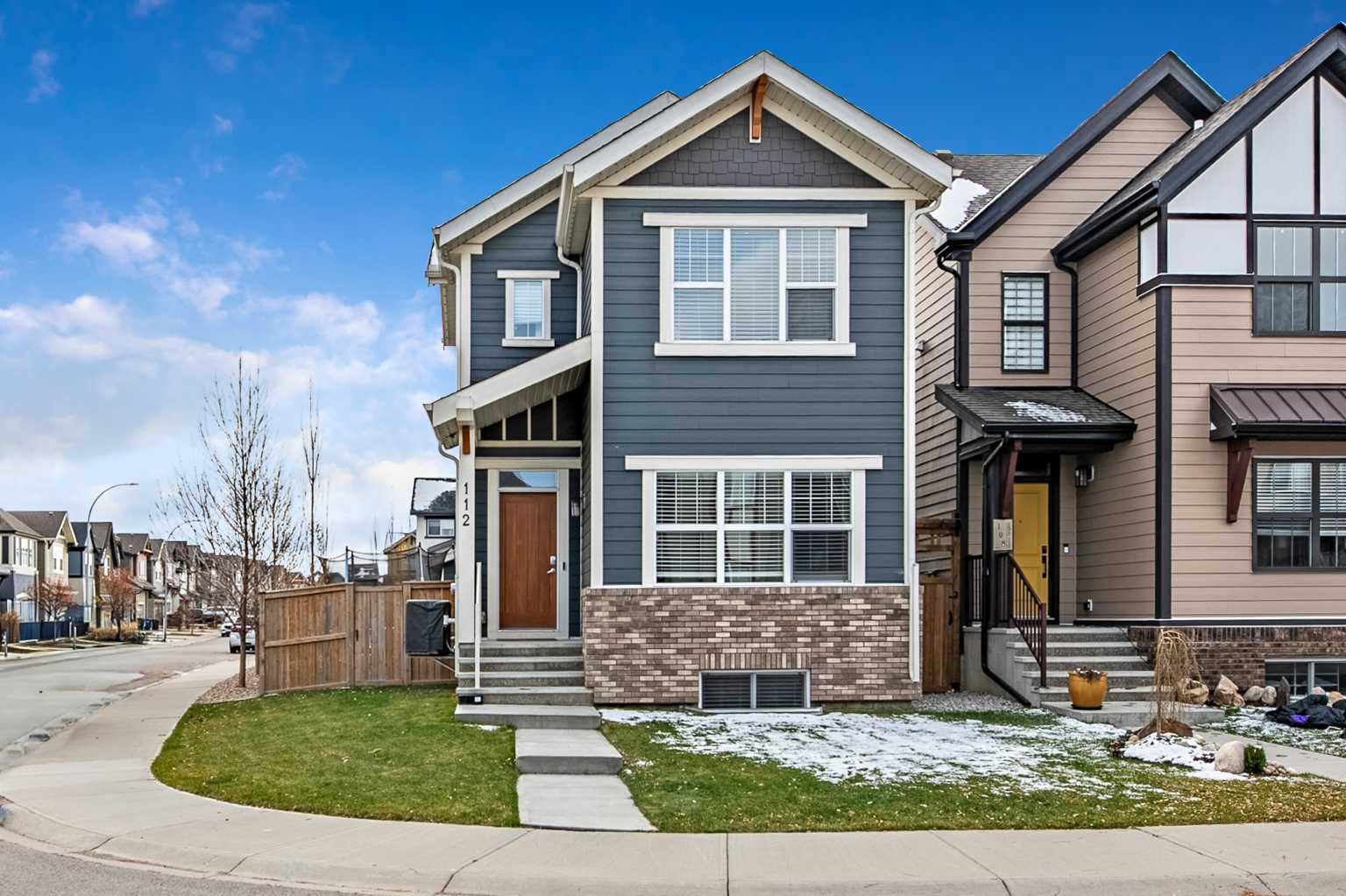 112 Masters Heights SE