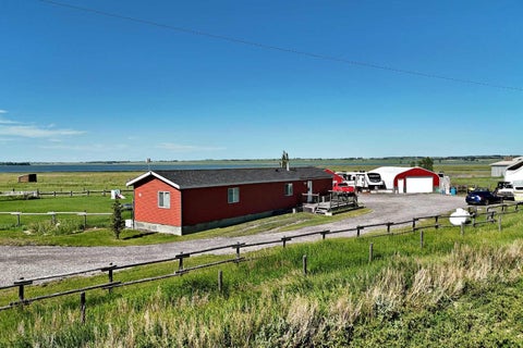 Photo of 233075 Range Road 245, Rural Wheatland County, AB T1P 0R6 (MLS # A2327627)