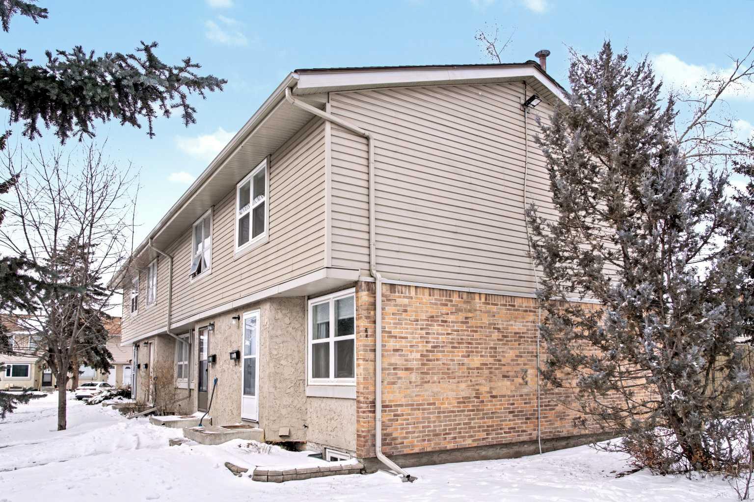 123 Queensland Drive SE 180