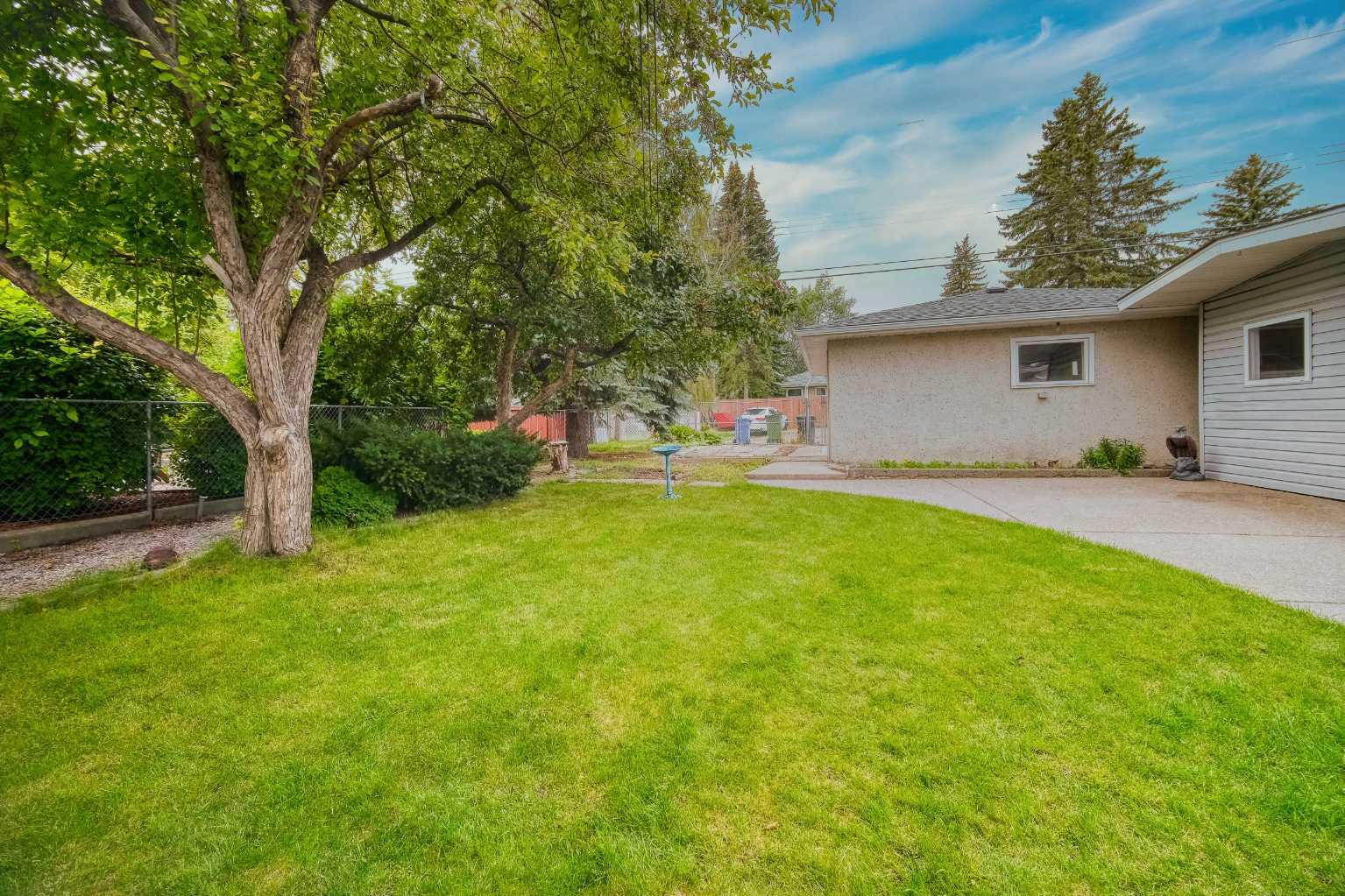 3307 Boulton Road NW