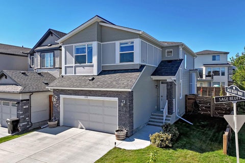 Photo of 122 Sage Bluff Rise NW, Calgary, AB T3R 1W3 (MLS # A2346396)