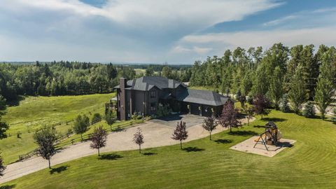 2 Hidden Valley Close Rural Clearwater County AB T4T 2A2