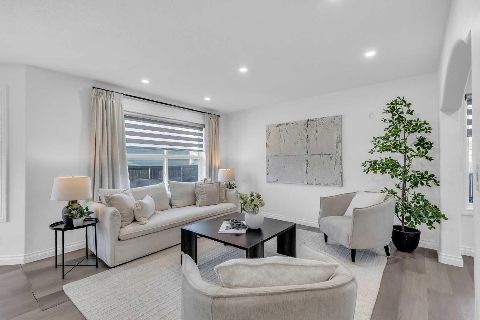 80 Canoe Square SW