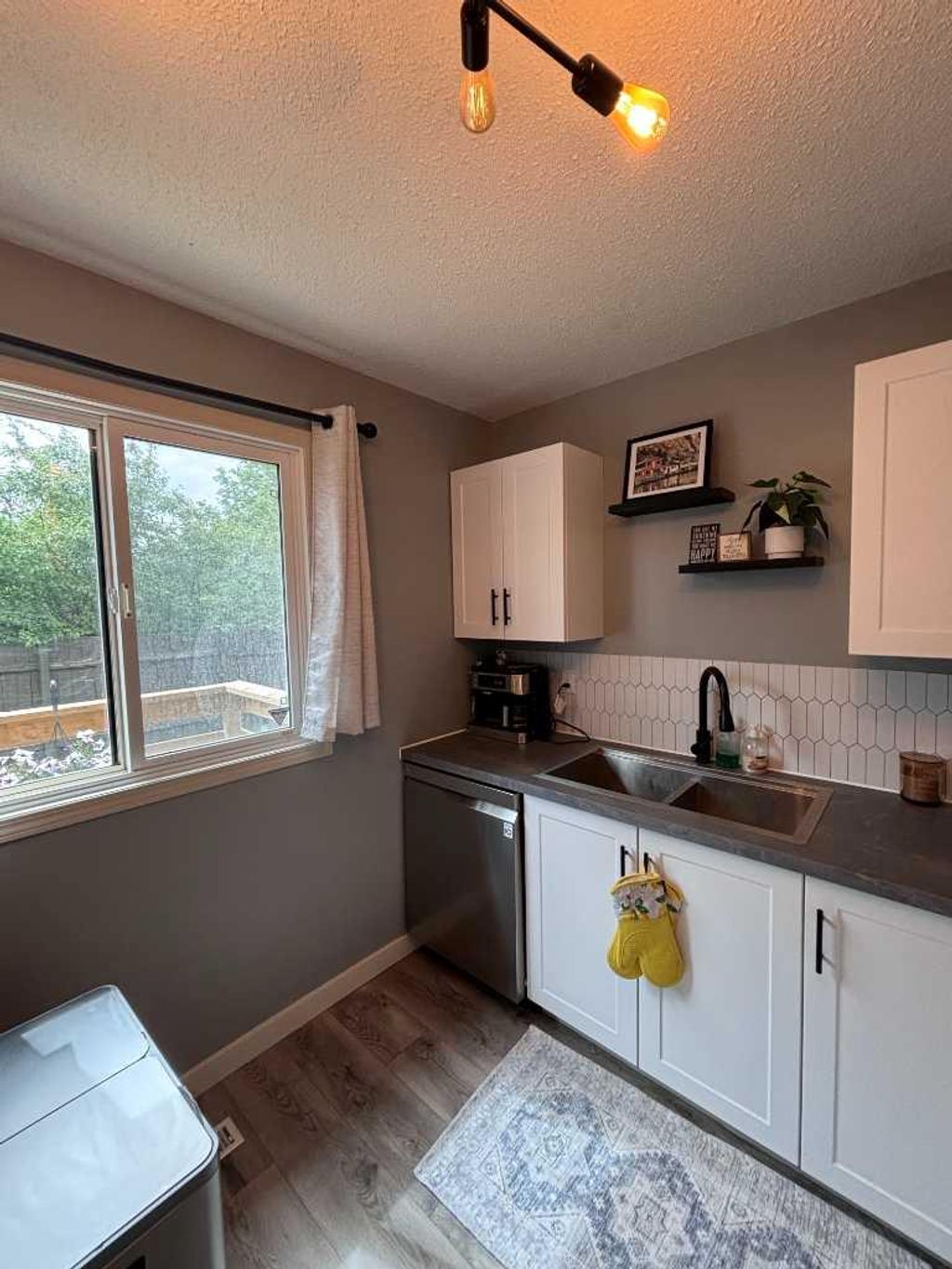 Photo of 111 columbia Place W, Lethbridge, AB T1K 5A8 (MLS # A2319539)