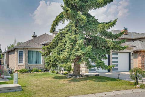Photo of 6991 Christie Briar Manor SW, Calgary, AB T3H 2R3 (MLS # A2339282)