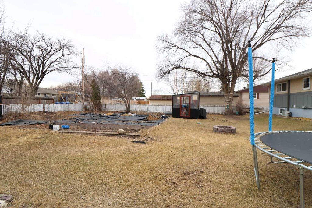 Photo of 4926 54 ave Ave, Taber, AB T1G 1H5 (MLS # A2294198)