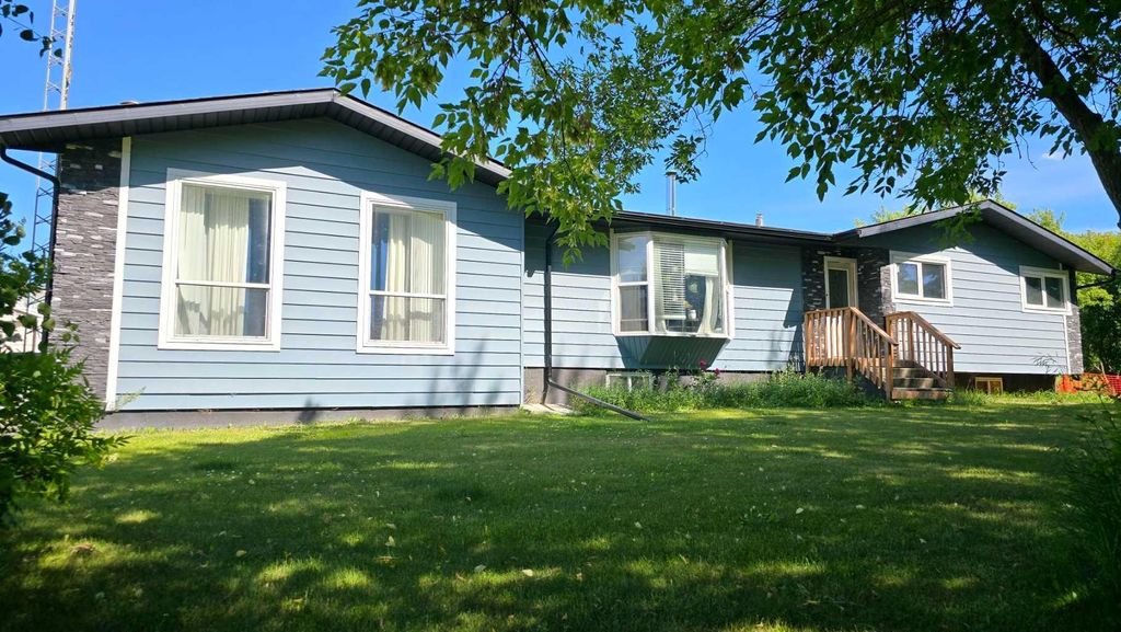 Photo of 858 Hwy #67537, Plamondon, AB T0A 2T0 (MLS # A2290990)