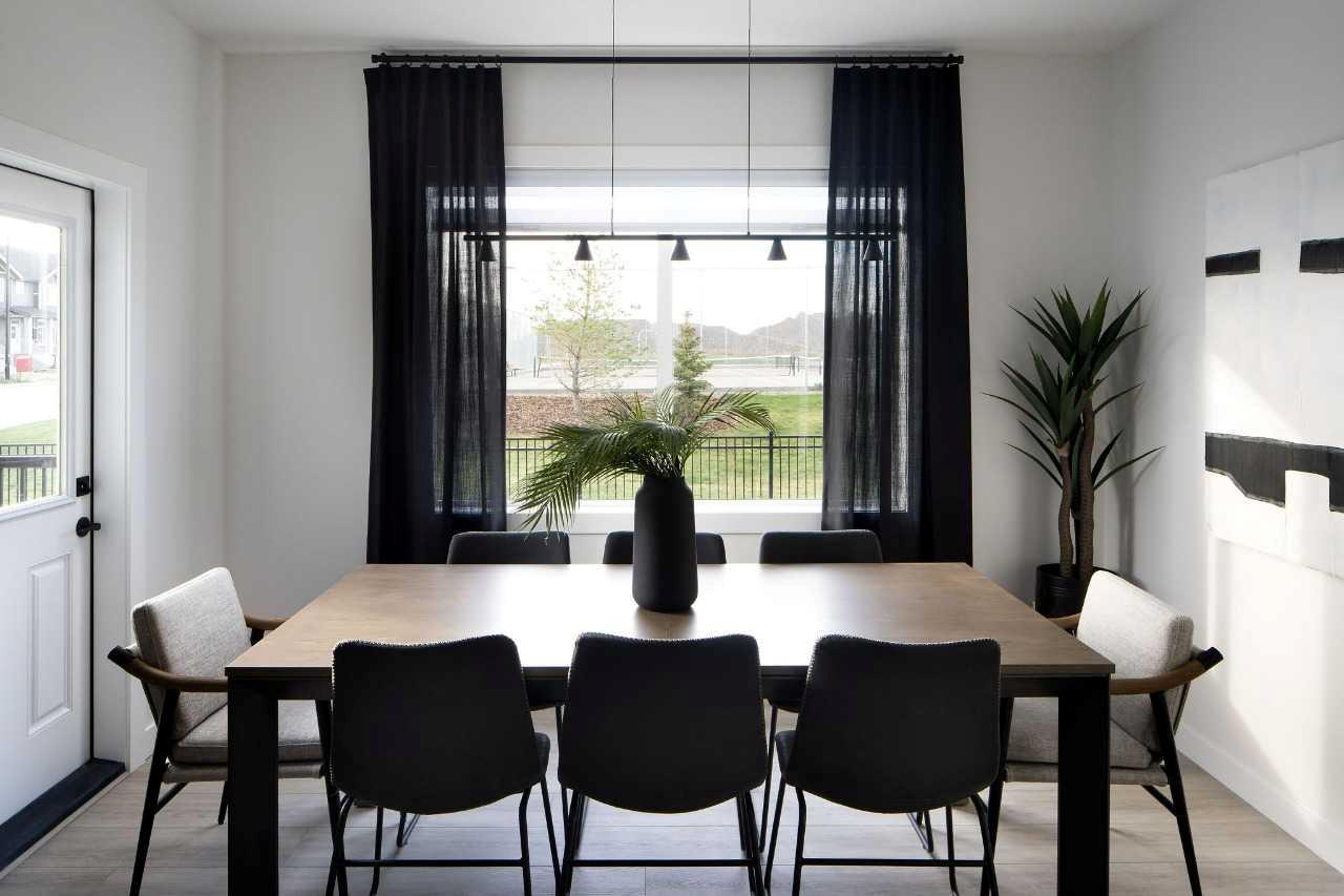 709 Creekmill Court SW