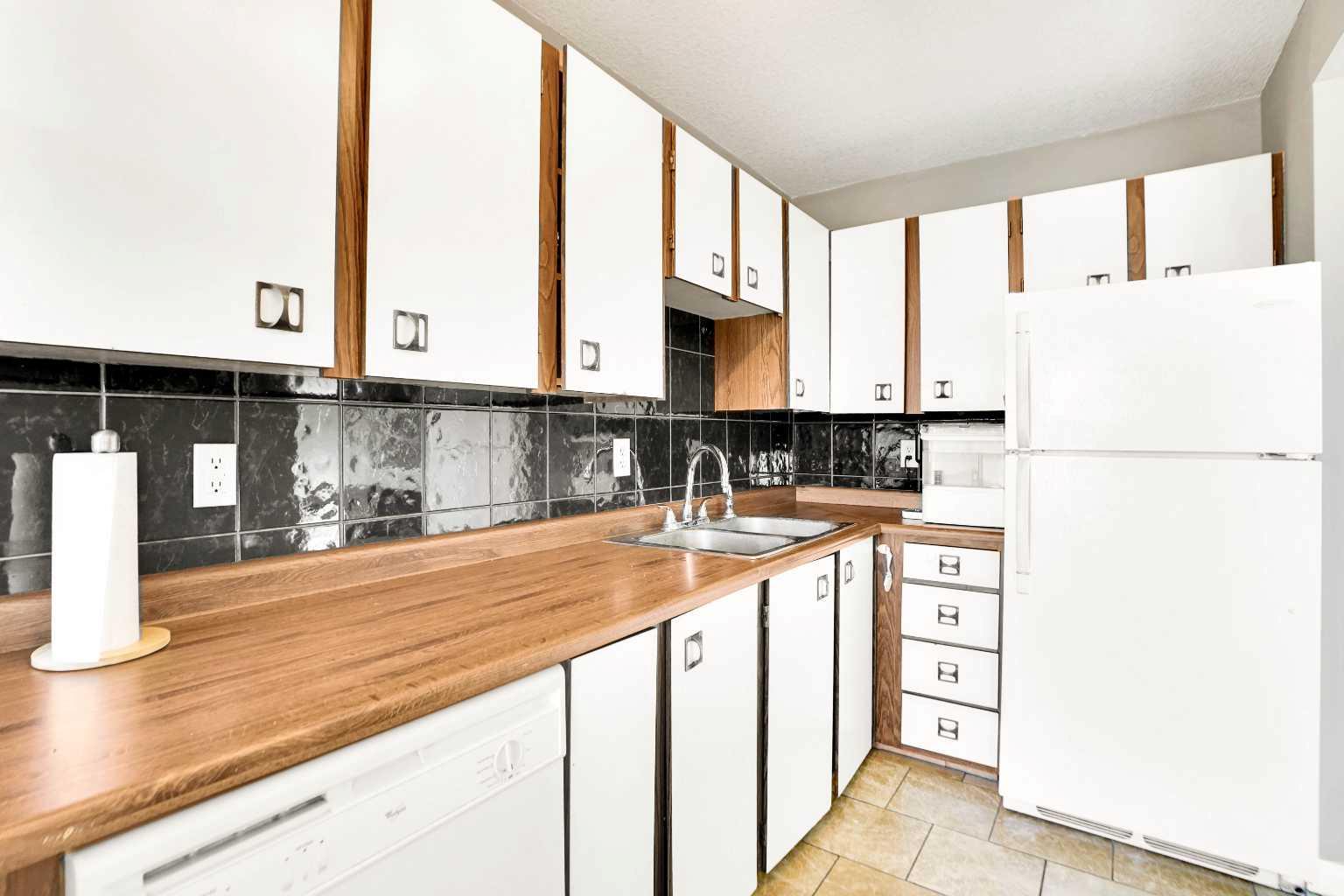 1529 26 Avenue SW 202