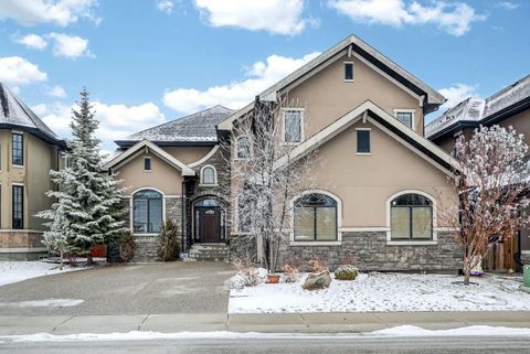 Photo of 52 Wentworth Crescent SW, Calgary, AB T3H 0H1 (MLS # A2298432)