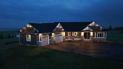 273250 Range Road 270 Rural Rocky View County AB T0M 1B0