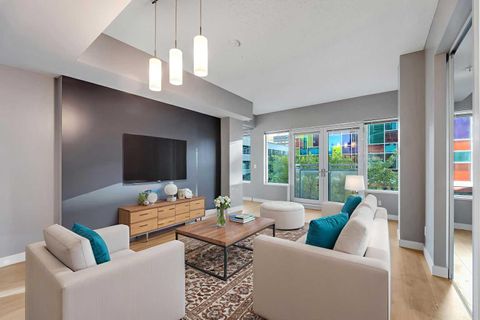 215 13 Avenue SW 201 Calgary AB T2R 0V6