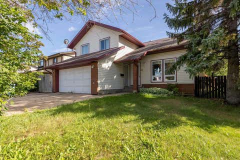 Photo of 198 Sifton Avenue, Fort McMurray, AB T9H 3S1 (MLS # A2334587)