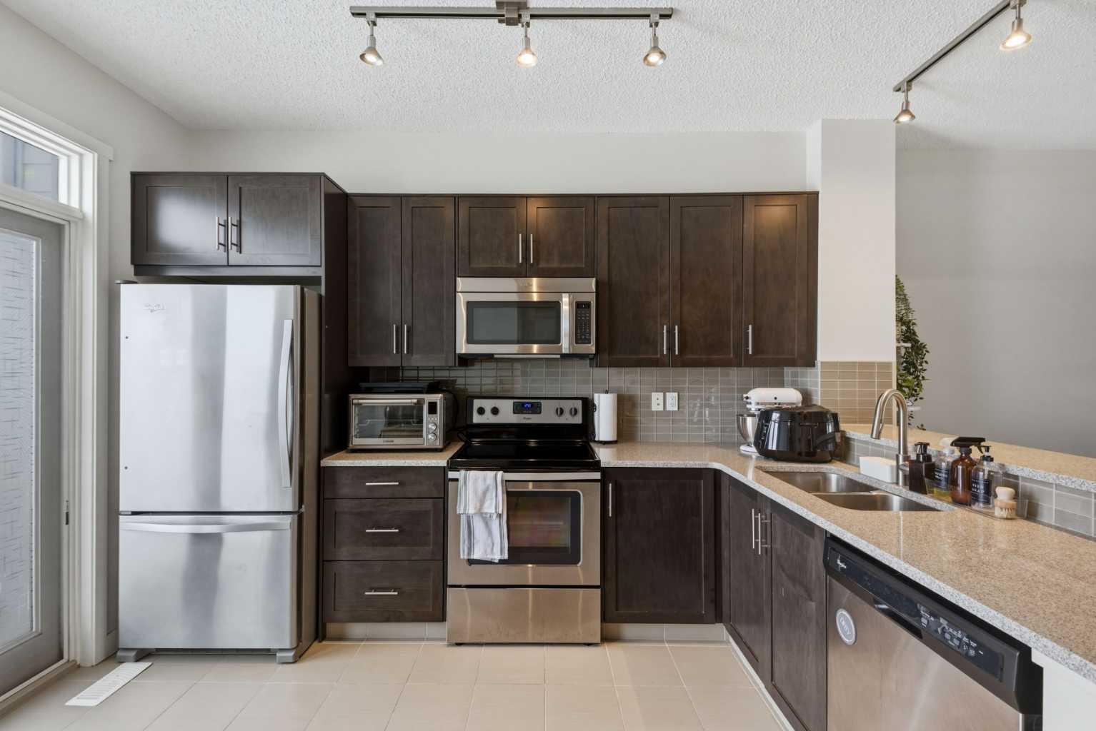 214 Nolanfield Villas NW