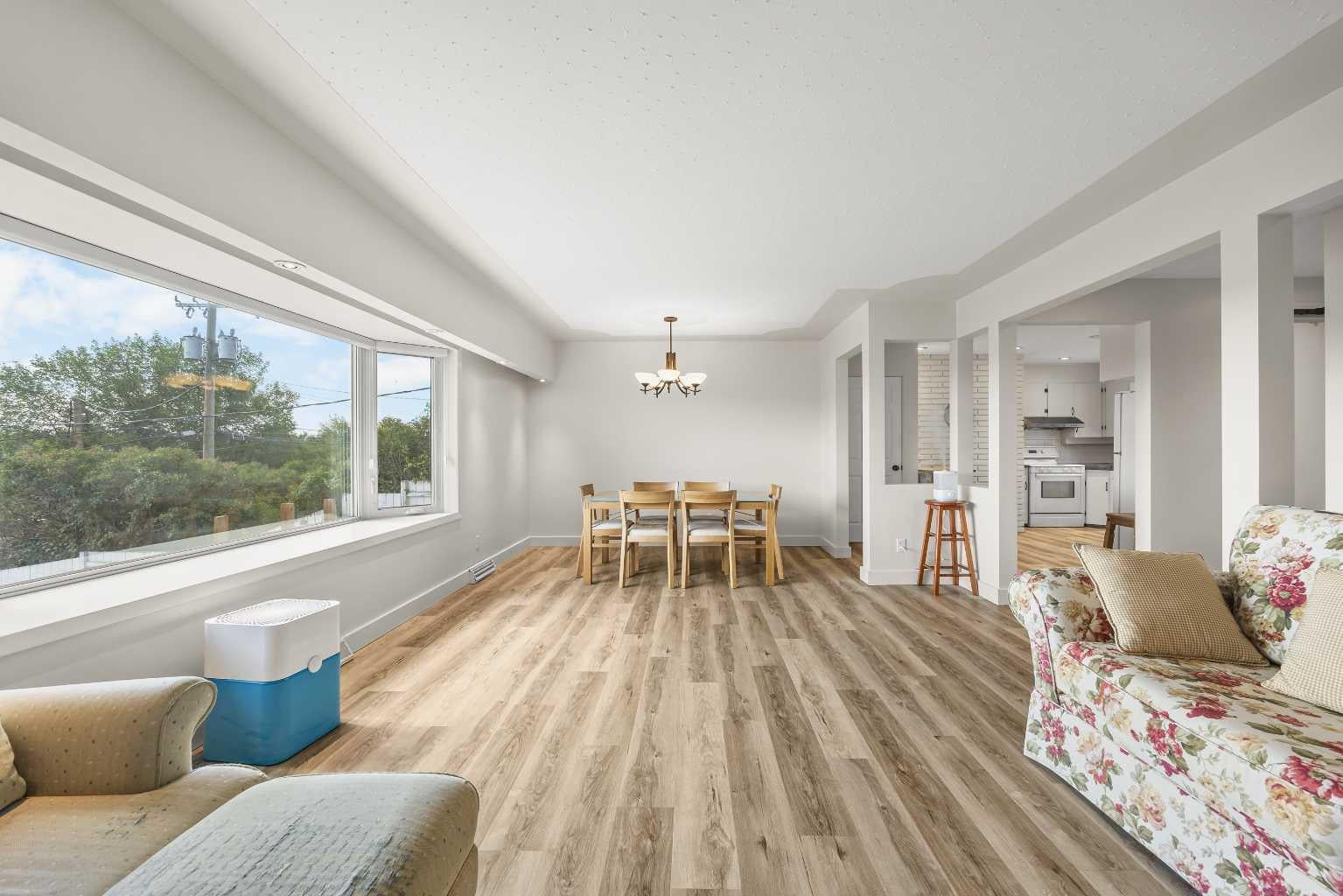 35 Collingwood Place NW