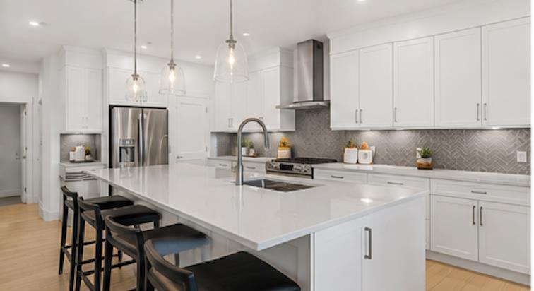 198 Annette Landing NW