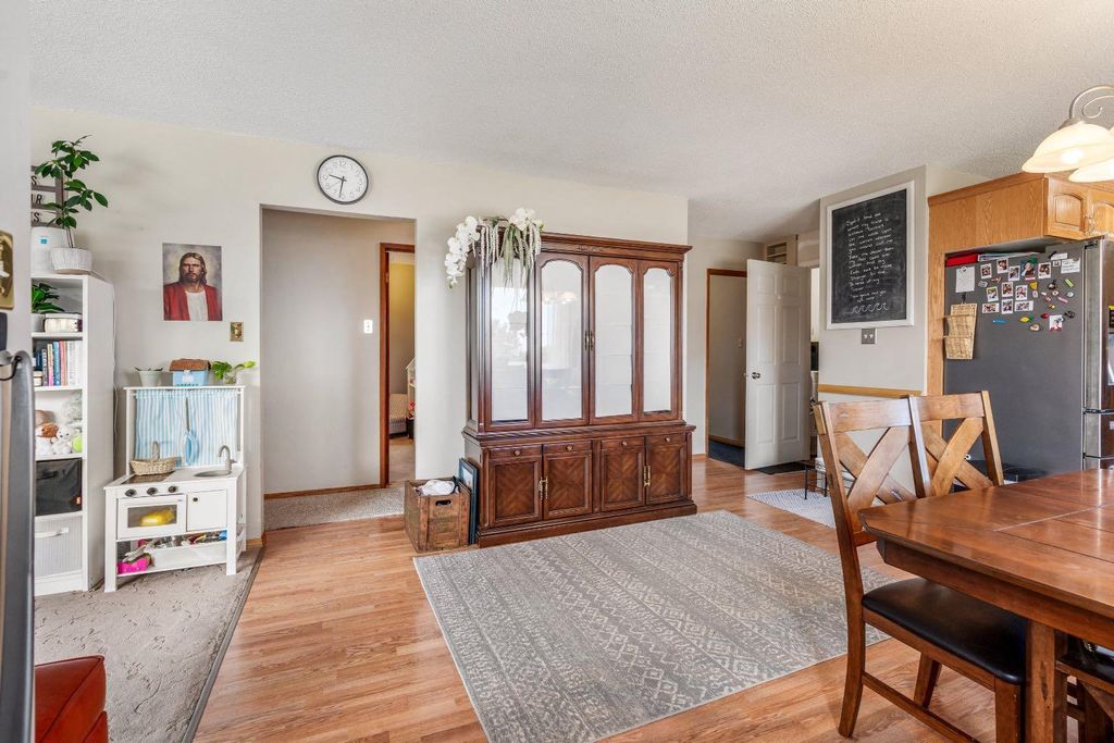 Photo of 70 8 Avenue E, Cardston, AB T0K 0K0 (MLS # A2329241)