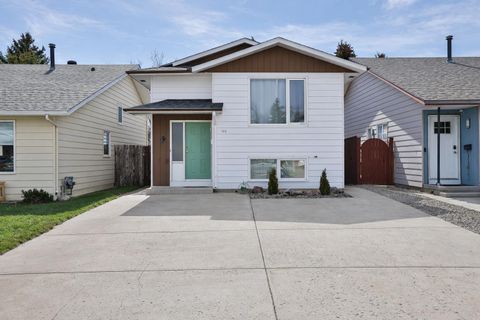 113 Cayuga Crescent W Lethbridge AB T1H 6K5