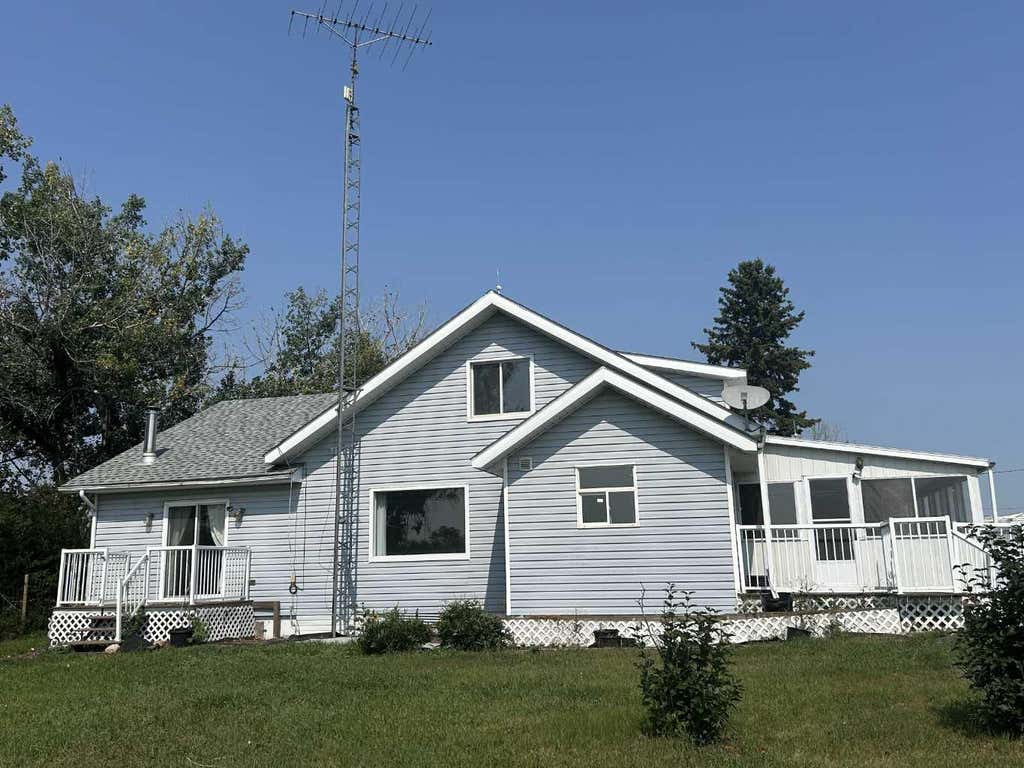 Photo of 225074 583 Highway, Rural Kneehill County, AB T0M 2A0 (MLS # A2339187)