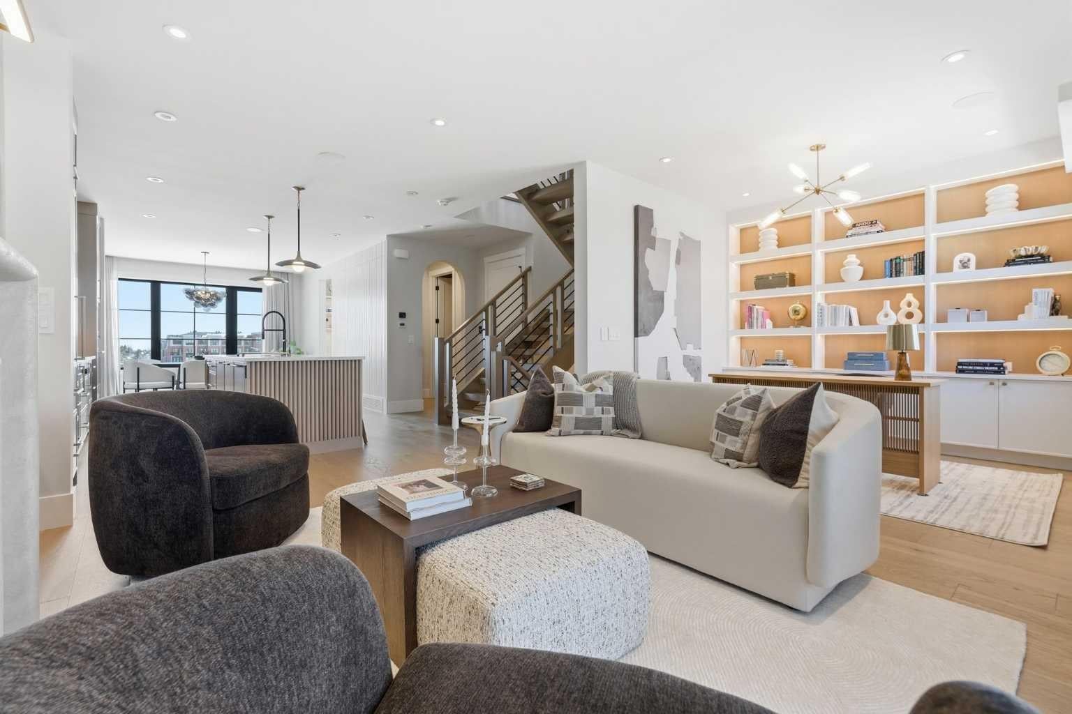 1700 73 Street SW 305
