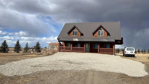 265135 Symons Valley Road NW Rural Rocky View County AB T4B 4R9