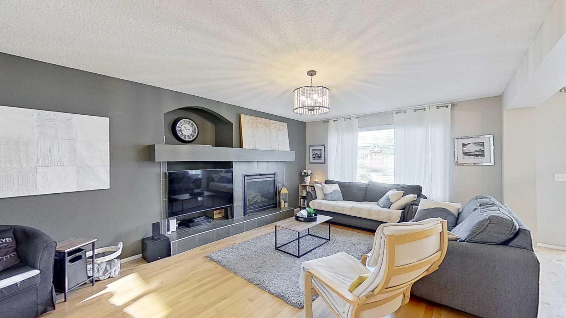 17 Sunset Heights