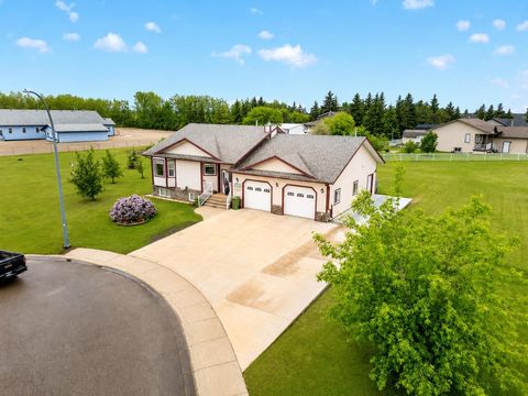 Photo of 9506 106A, La Crete, AB T0H 2H0 (MLS # A2321694)