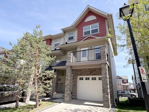 Photo of 117 Panatella Hill NW, Calgary, AB T3K 0S7 (MLS # A2313559)