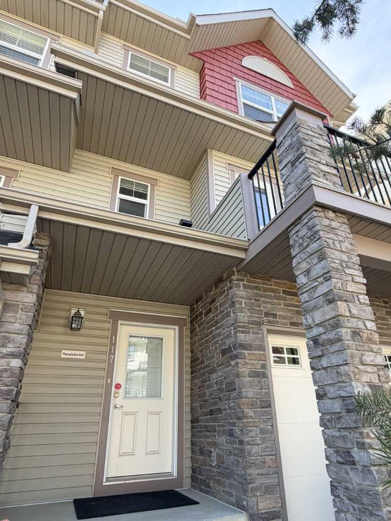 117 Panatella Hill NW