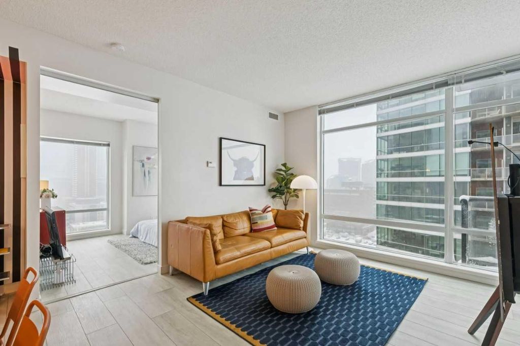 Photo of 215 13 Avenue SW #1401, Calgary, AB T2R 0V6 (MLS # A2299345)