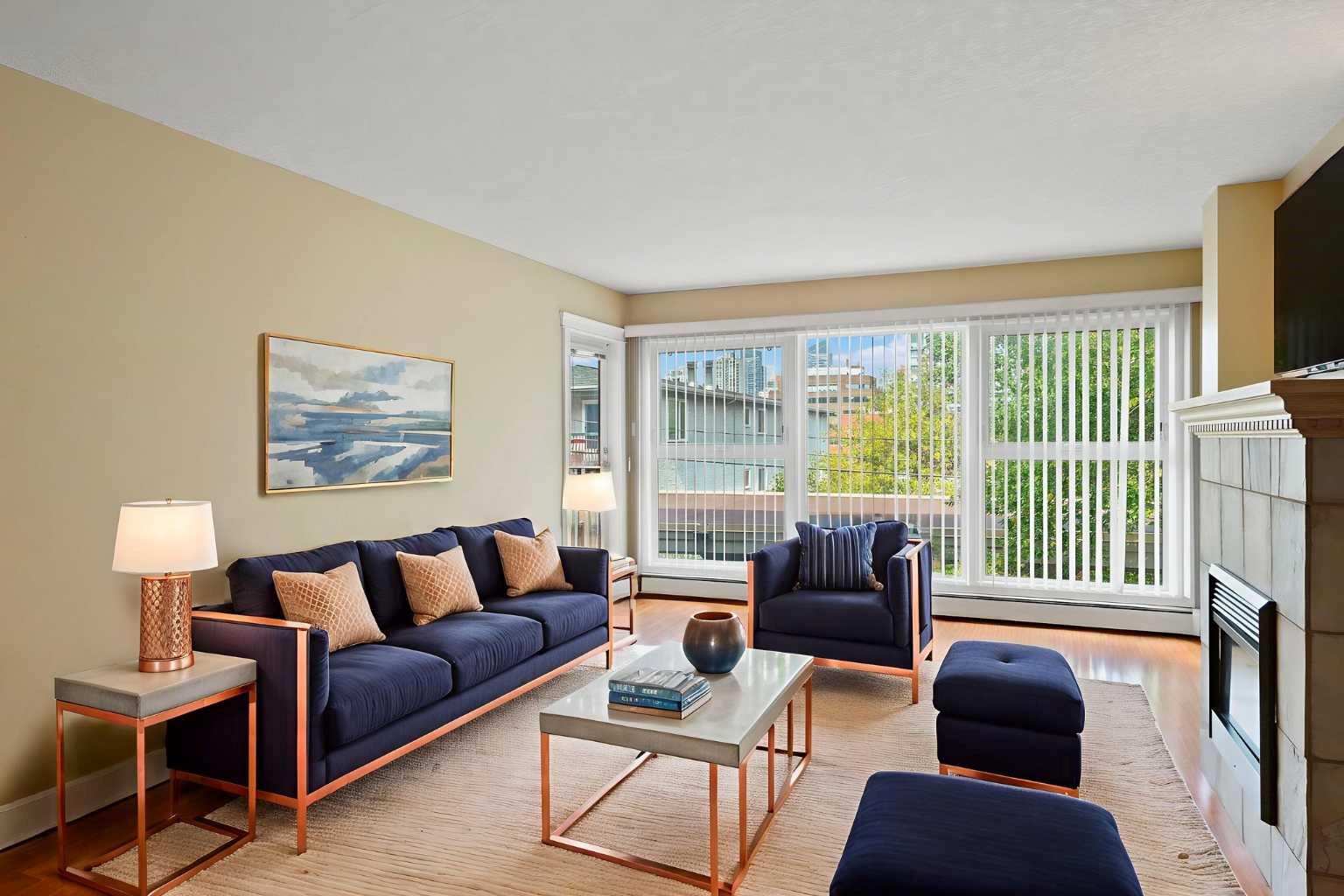 920 Royal Avenue SW 204