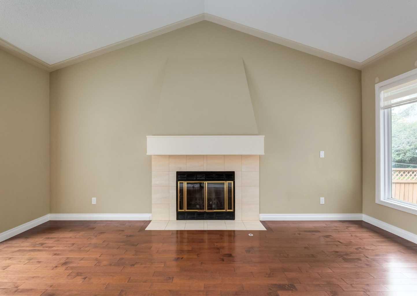 145 Shawnee Court SW