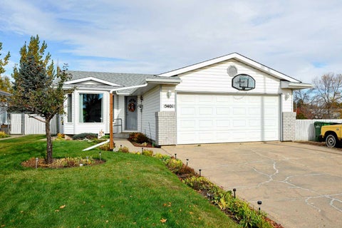 Photo of 5401 65 Street, Camrose, AB T4V 4L8 (MLS # A2352165)