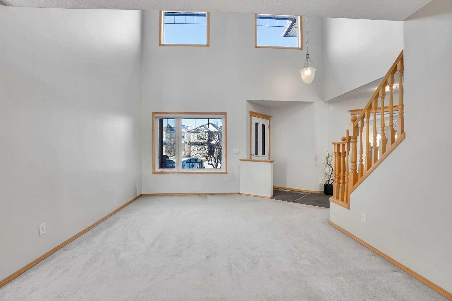 109 Taralea Green NE