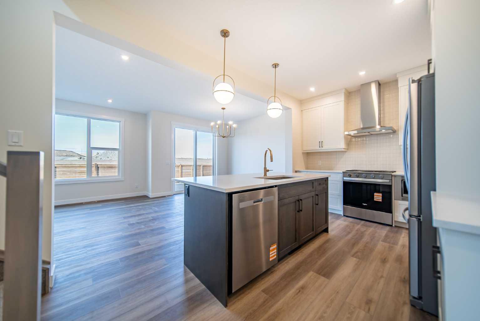 1242 Chinook Winds Circle SW