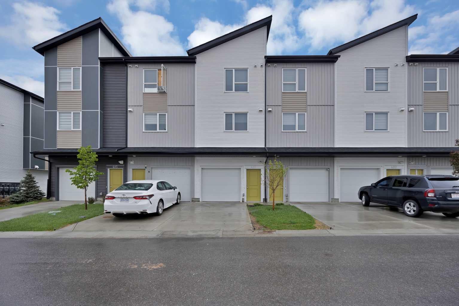 301 Redstone Boulevard NE 411
