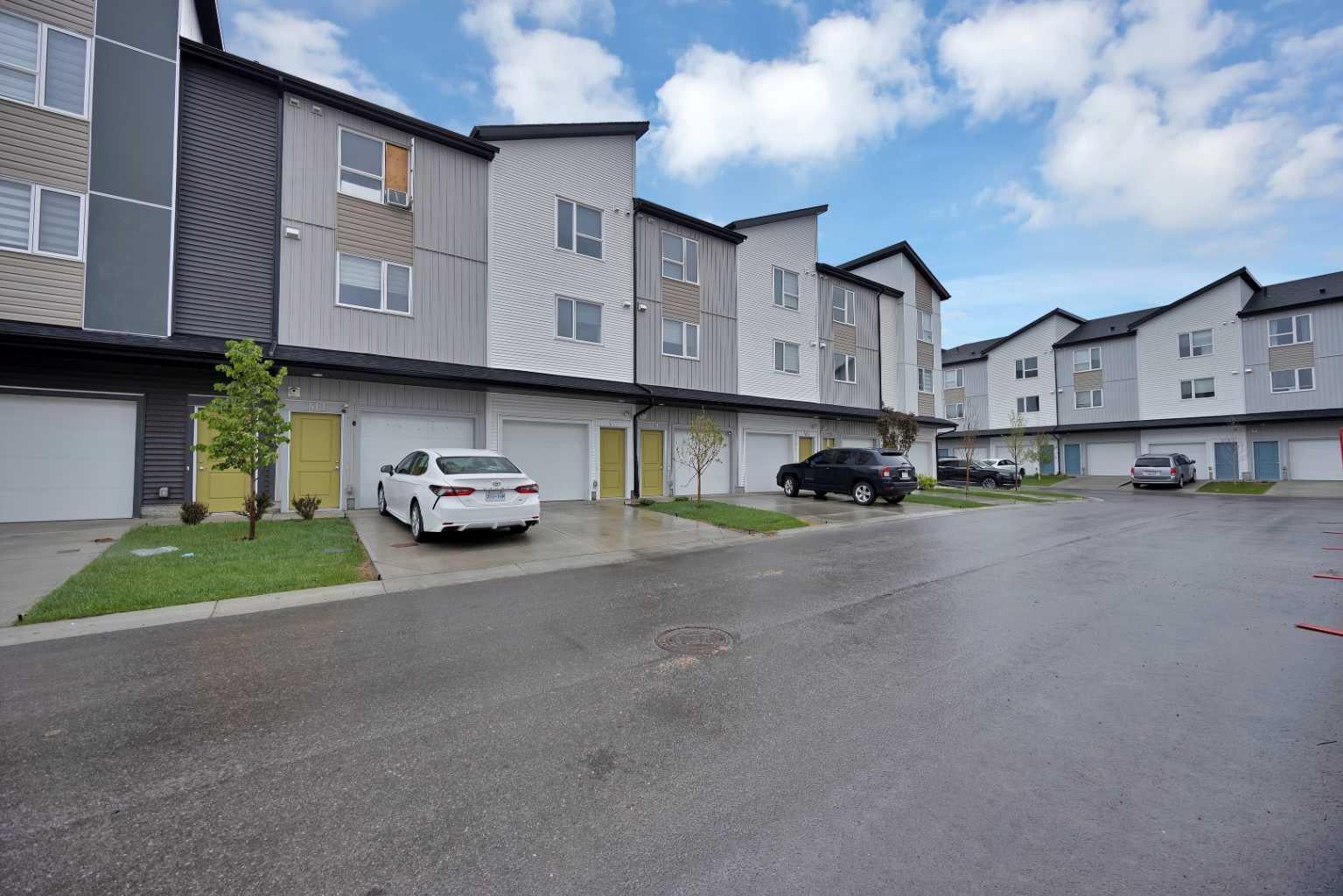 301 Redstone Boulevard NE 411