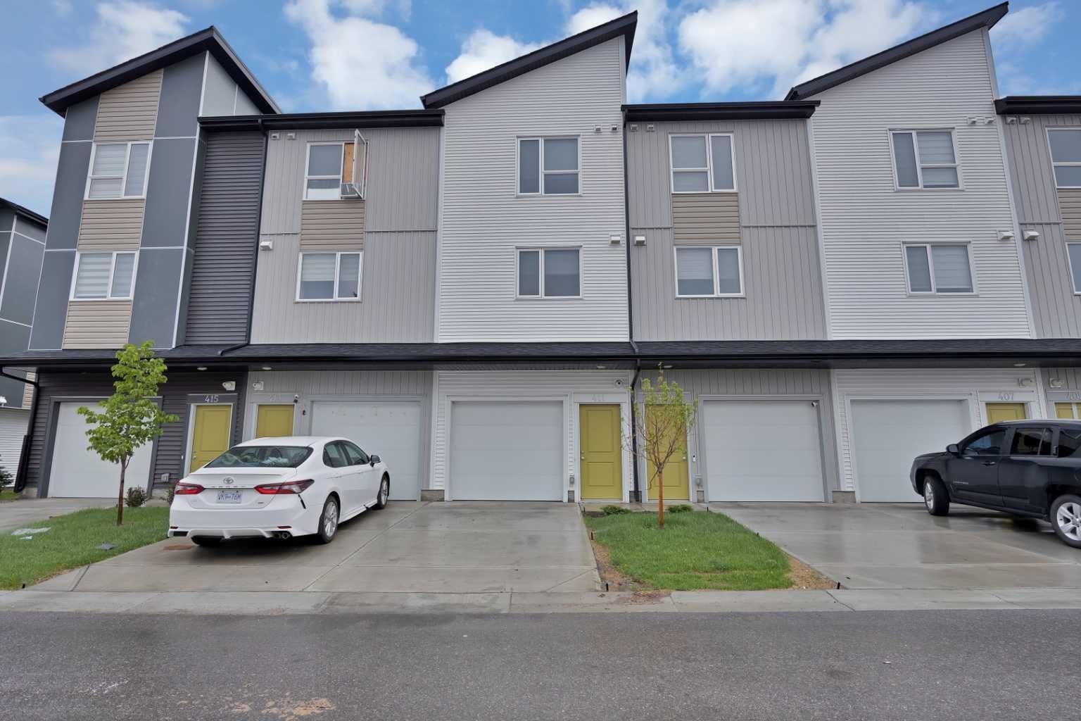 301 Redstone Boulevard NE 411