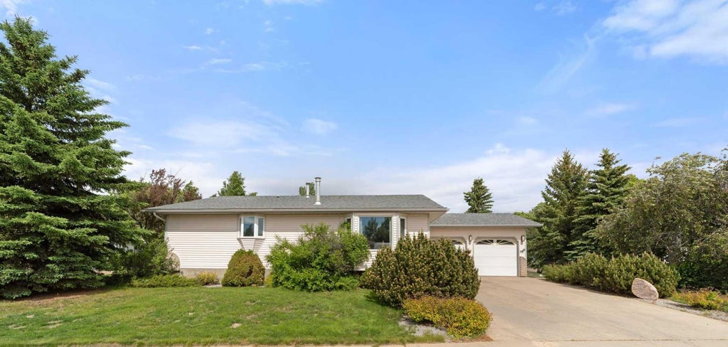Photo of 5403 64 Street, Camrose, AB T4V 4L7 (MLS # A2342465)
