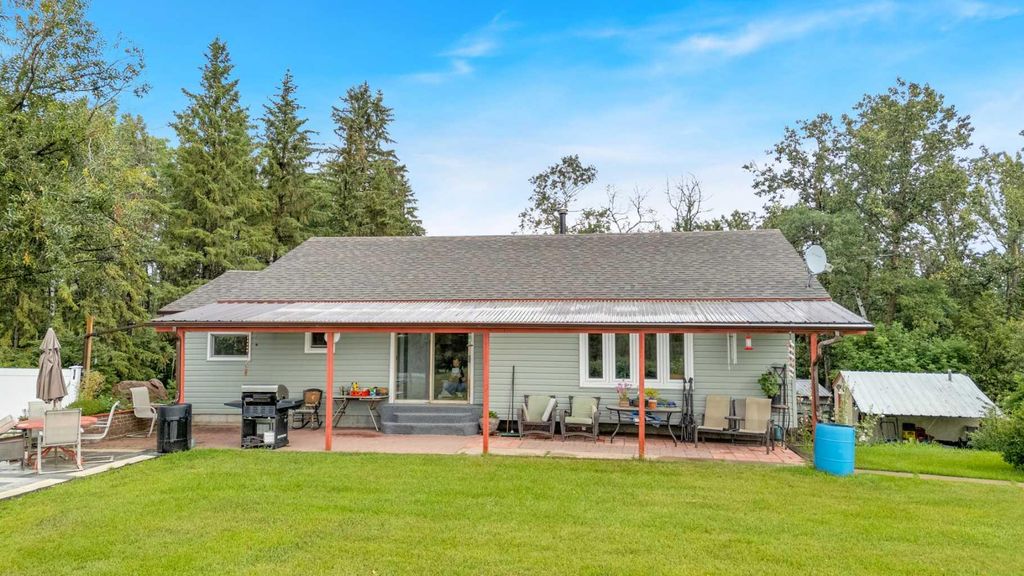 Photo of 431014 Range Road 250 #2, Rural Ponoka County, AB T4J 1R1 (MLS # A2265893)