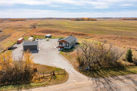 Photo of 29009 Township Road 350, Rural Red Deer County, AB T4G 0M6 (MLS # A2351706)