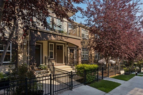 Photo of 945 Mckenzie Towne Manor SE, Calgary, AB T2Z 1E1 (MLS # A2336589)