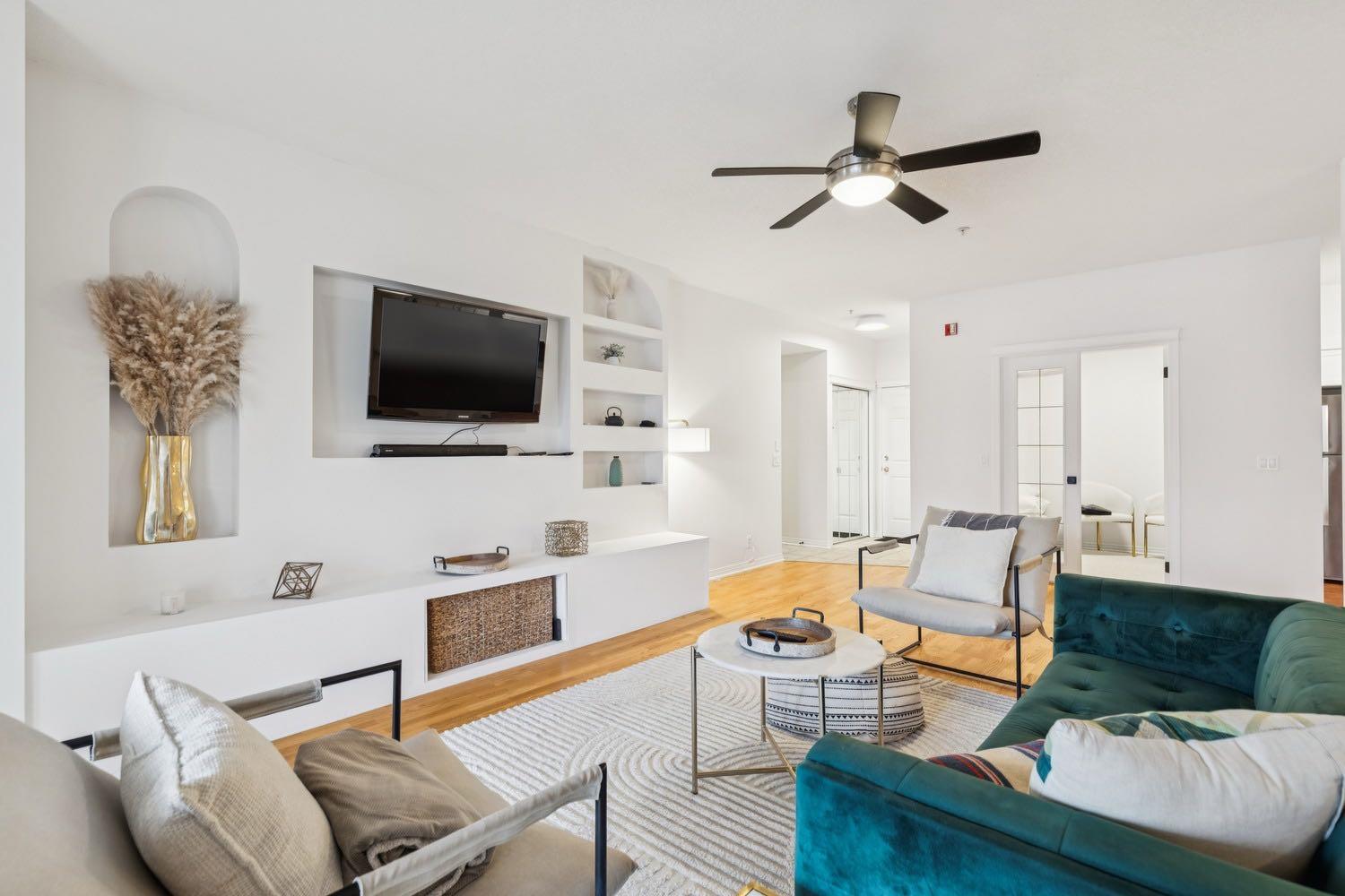 2134 Kensington Road NW 208