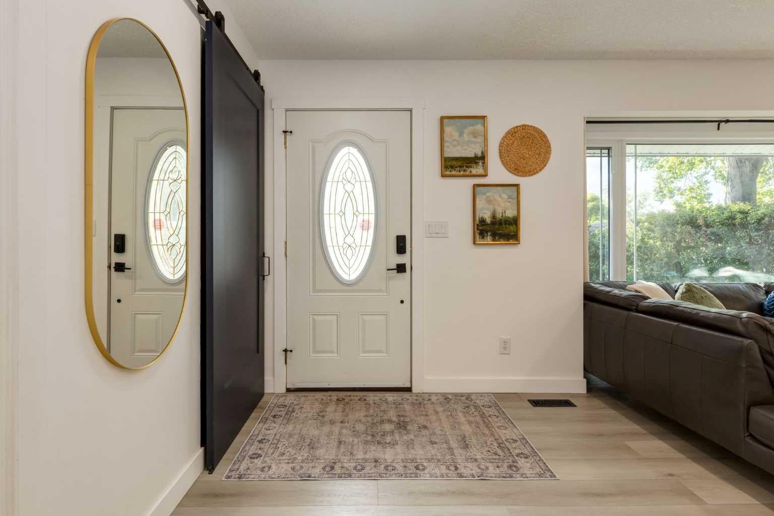 27 Midlake Place SE