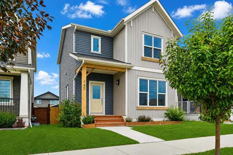 Photo of 140 Fireside Way, Cochrane, AB T4C 2T1 (MLS # A2335528)