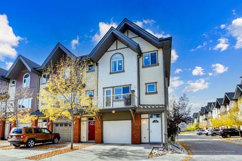 Photo of 1511 Wentworth Villas SW, Calgary, AB T3H 0K7 (MLS # A2310402)